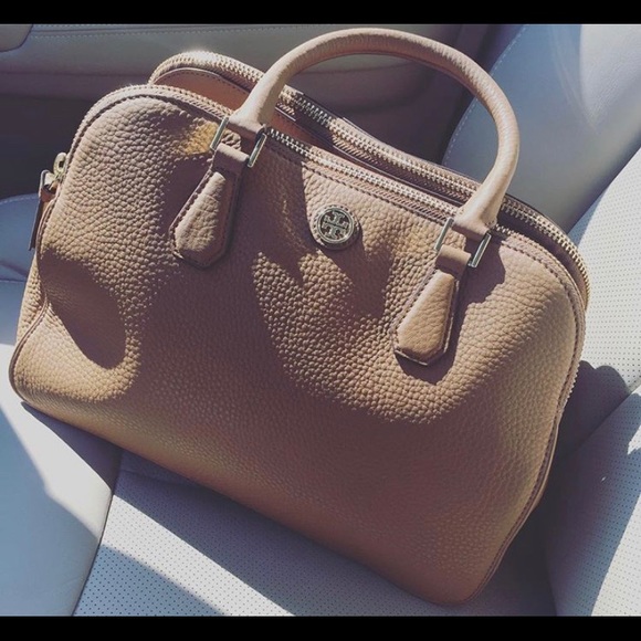 Tory Burch Handbags - Tory Burch Tiger Eye Pebbled Robinson Reva